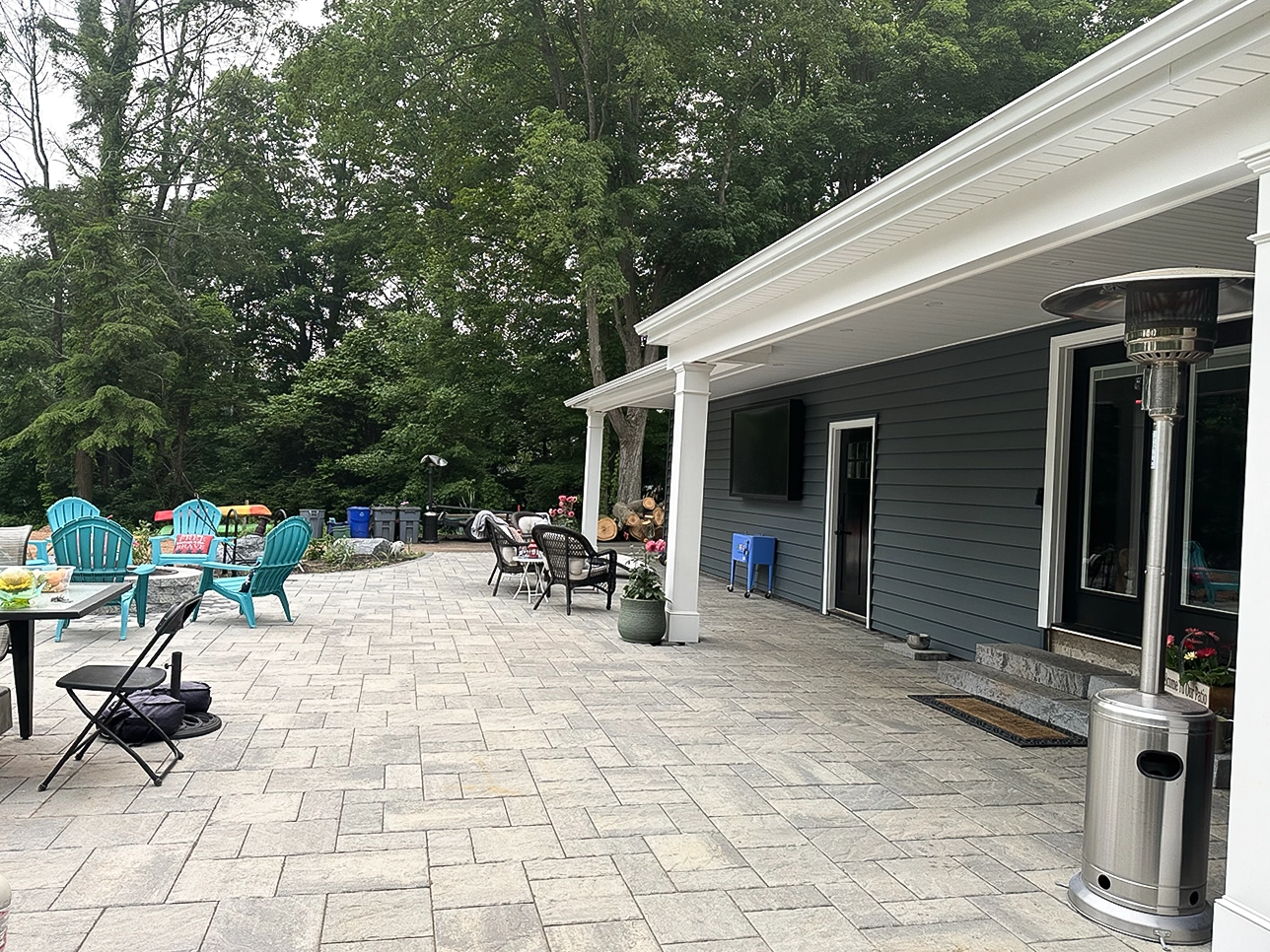 Natural stone patio and outdoor living space built in Connecticut
